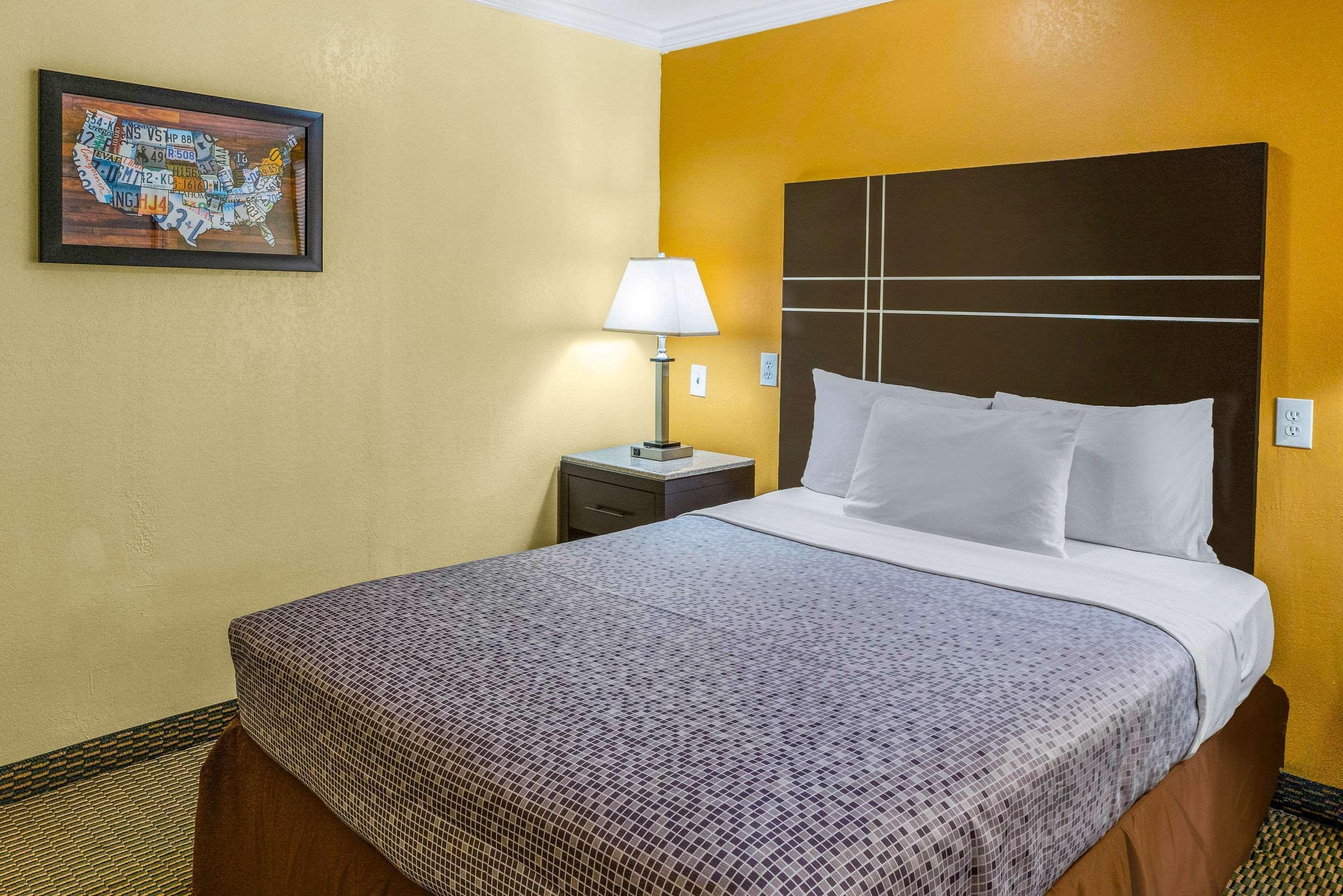 Econo Lodge Beach And Boardwalk Atlantic City Exteriör bild