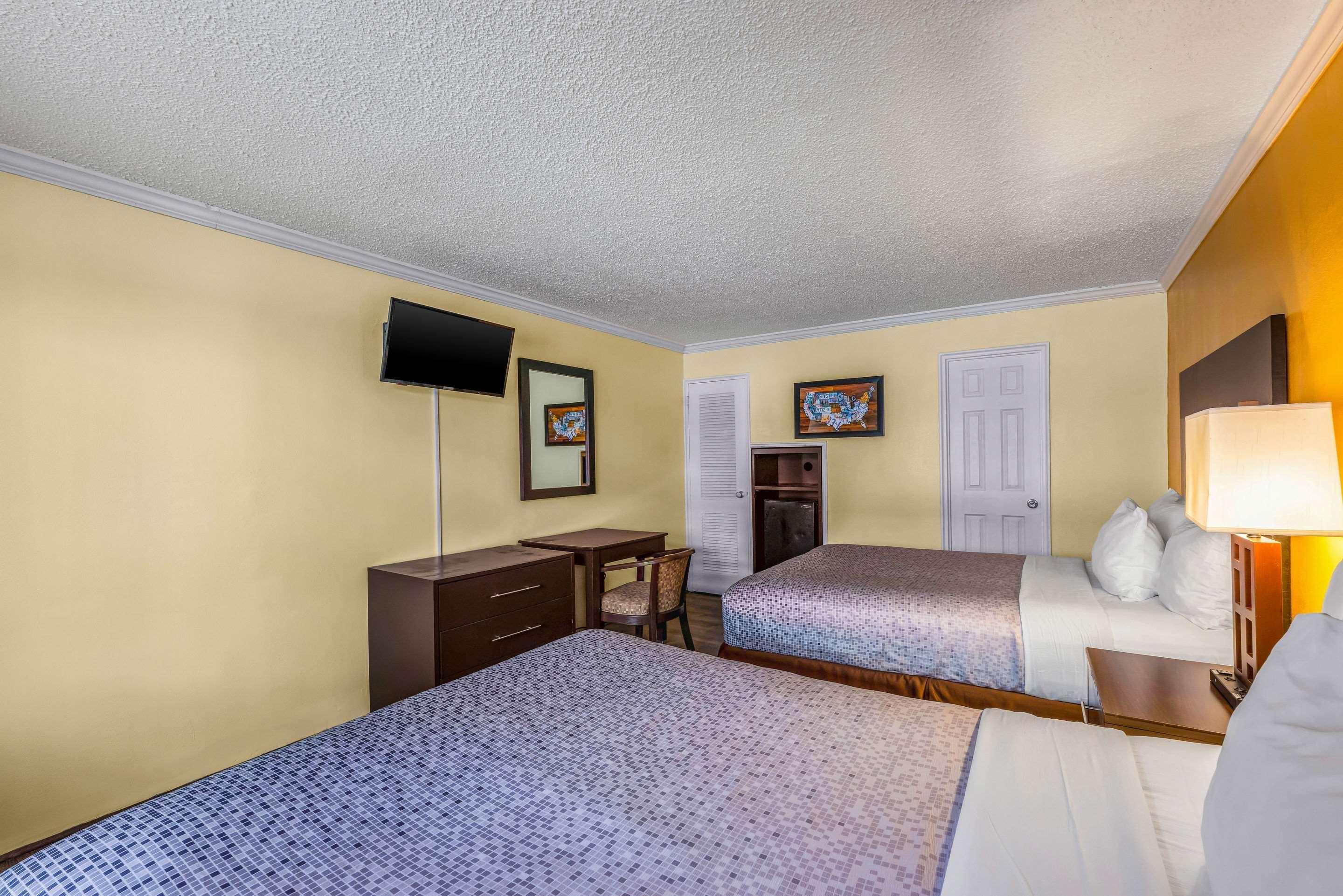 Econo Lodge Beach And Boardwalk Atlantic City Exteriör bild
